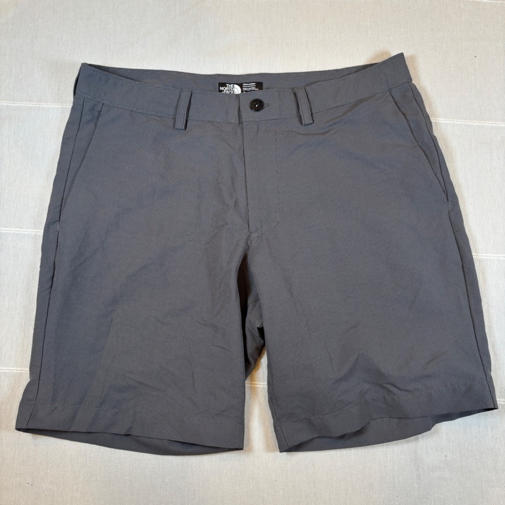 The North Face Mens Gray Hiking Shorts Size 36 Stretch Outdoor Trekking